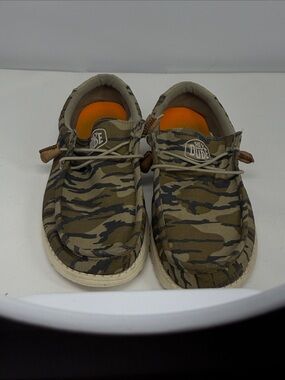 Hey Dude Kids Camo Slip-On Moccasins in Olive and Black